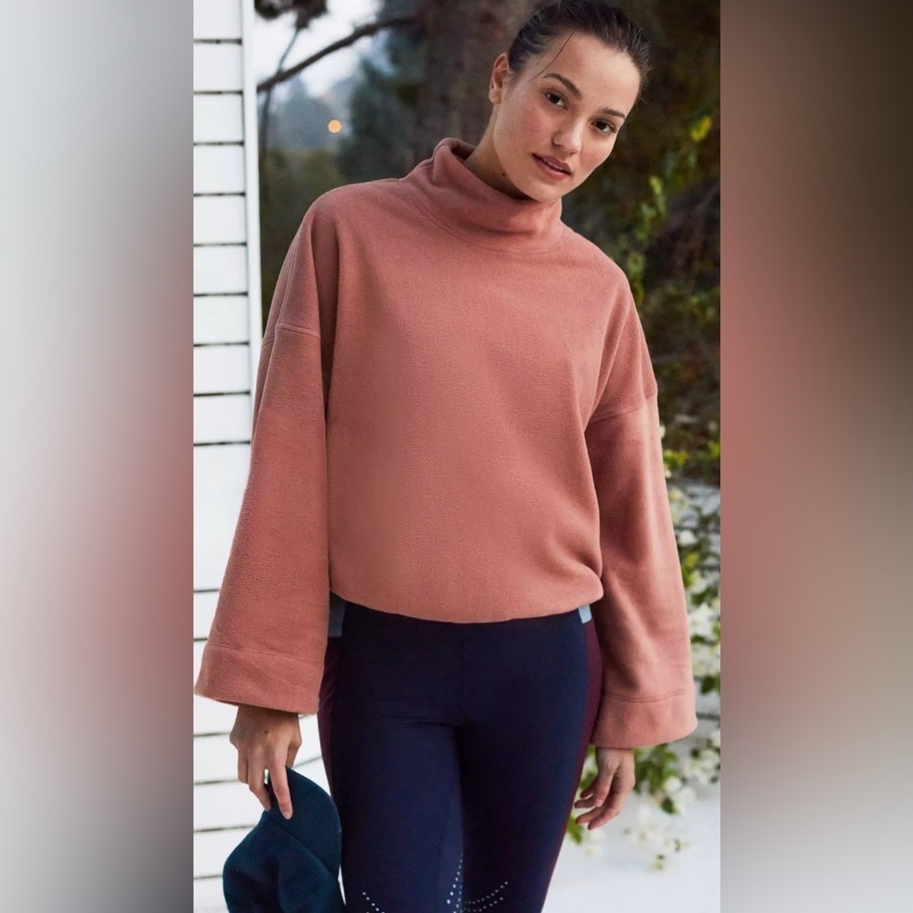 Beyond Yoga Plushfleece Back East Pullover Sweatshirt Medium